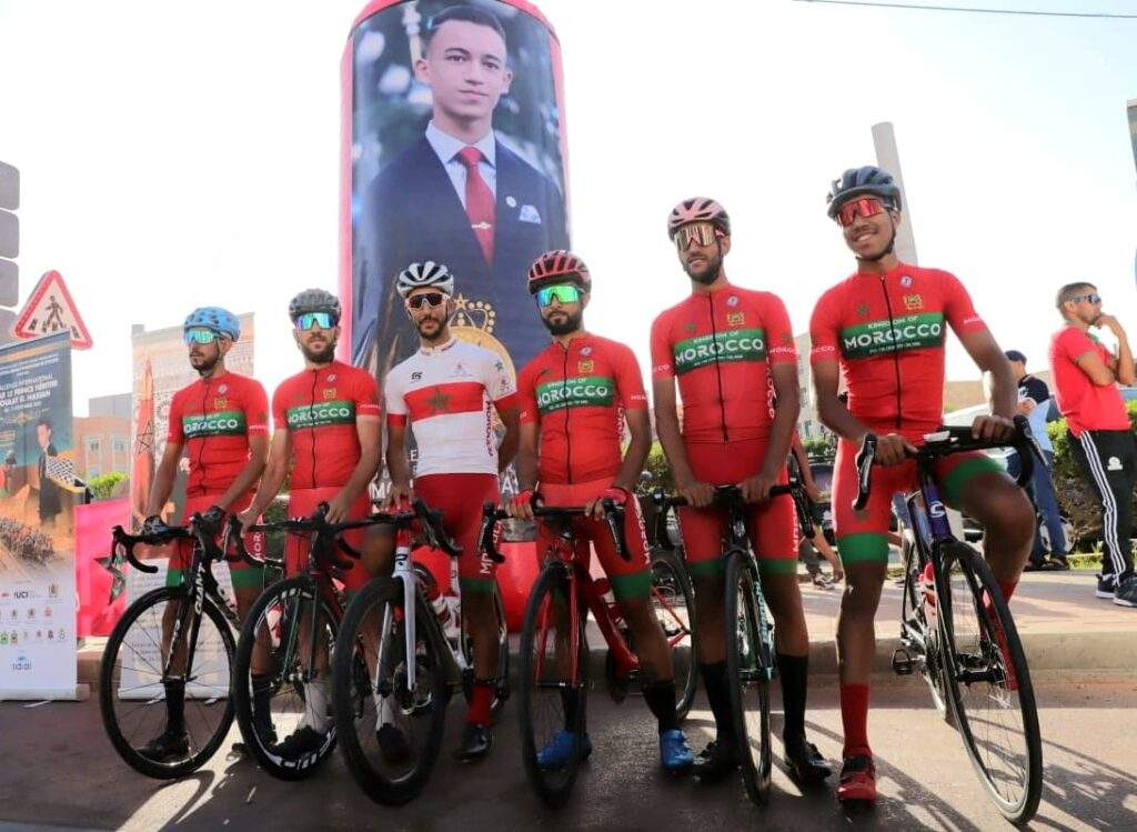 المنتخب المغربي للدراجات يشارك في النسخة 34 من طواف بوركينا فاسو